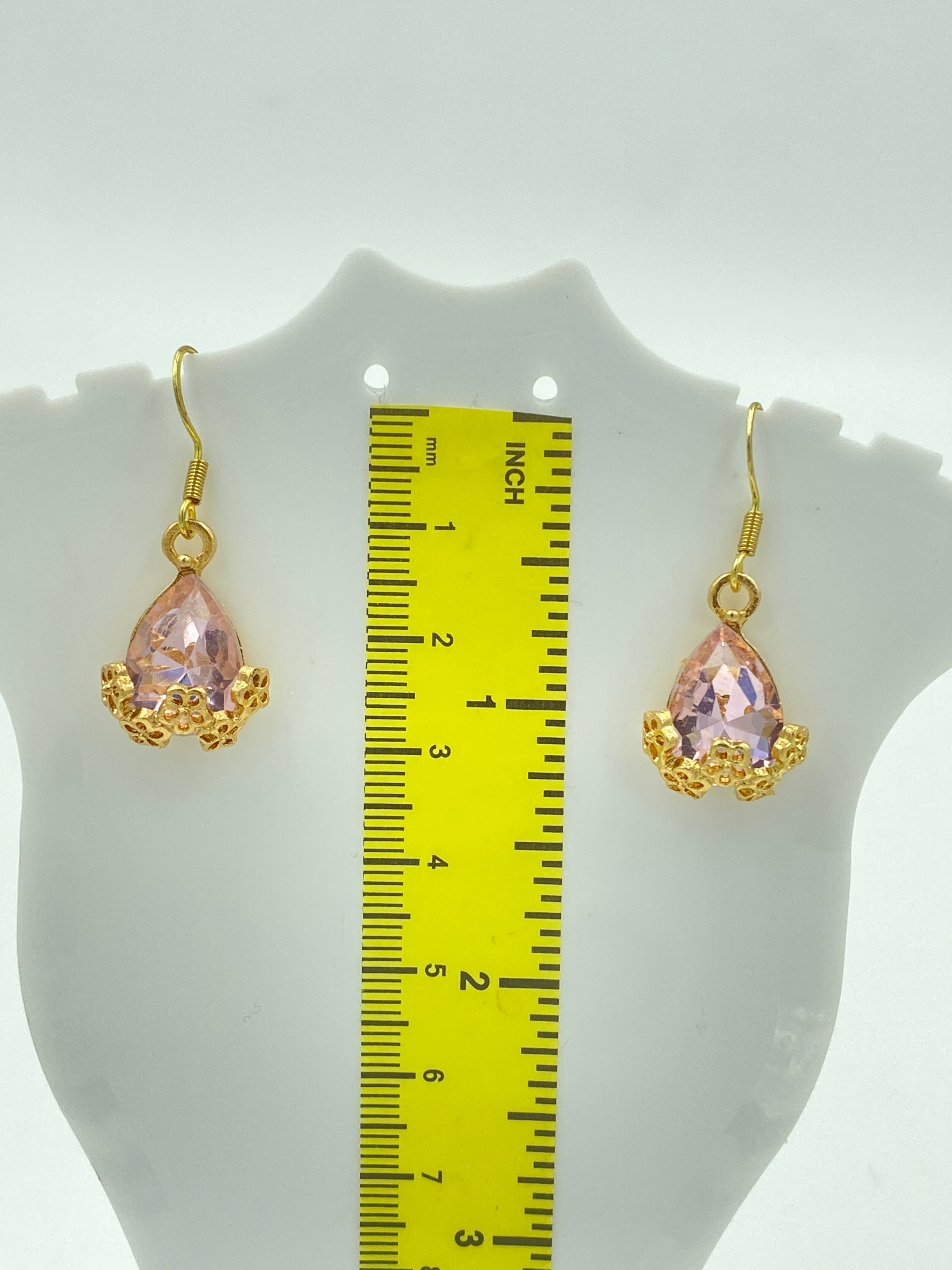 Hook Earrings with pink Rhinestones