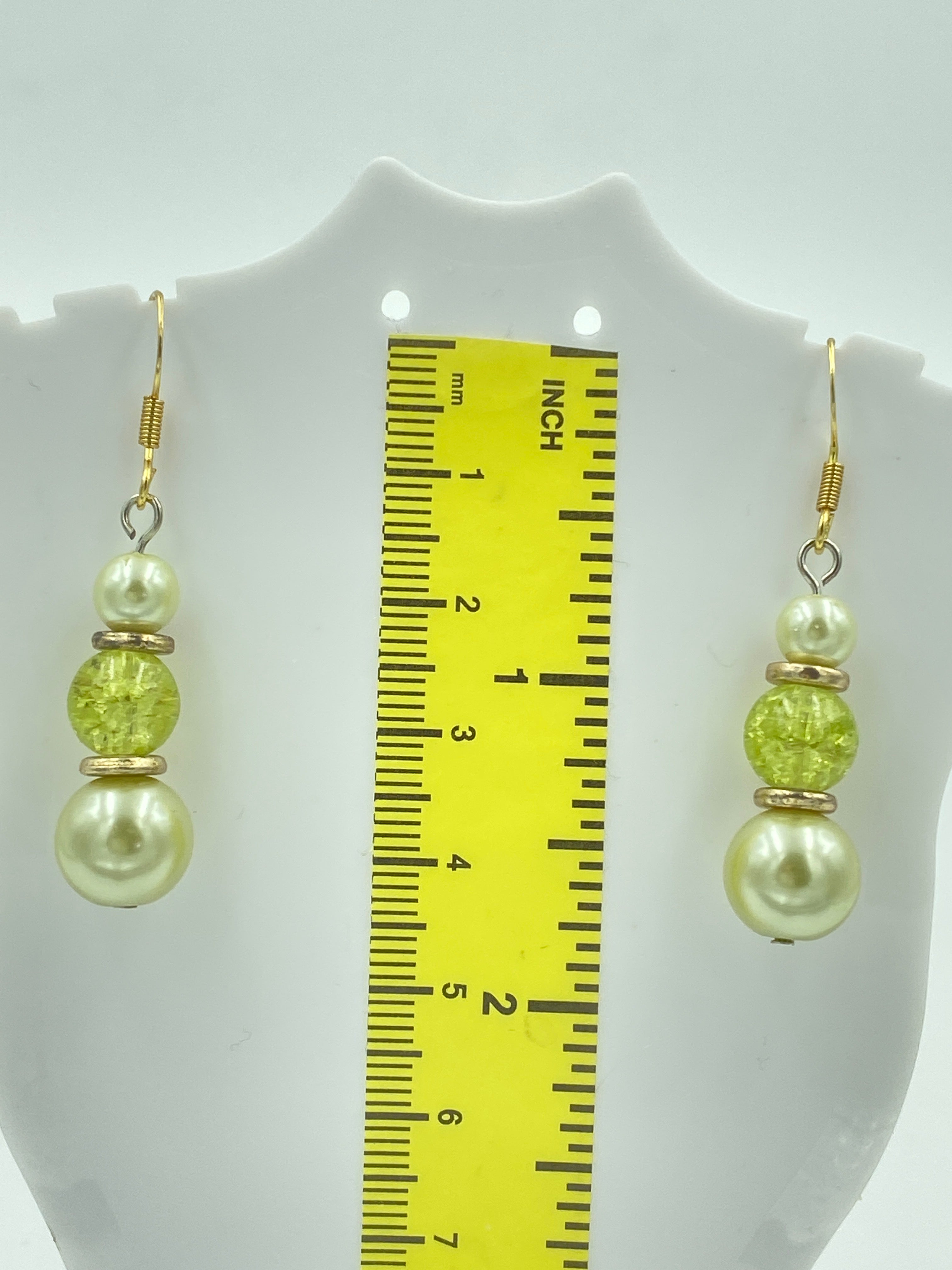 Hook Earrings Elegant Pearls and Rhinestones