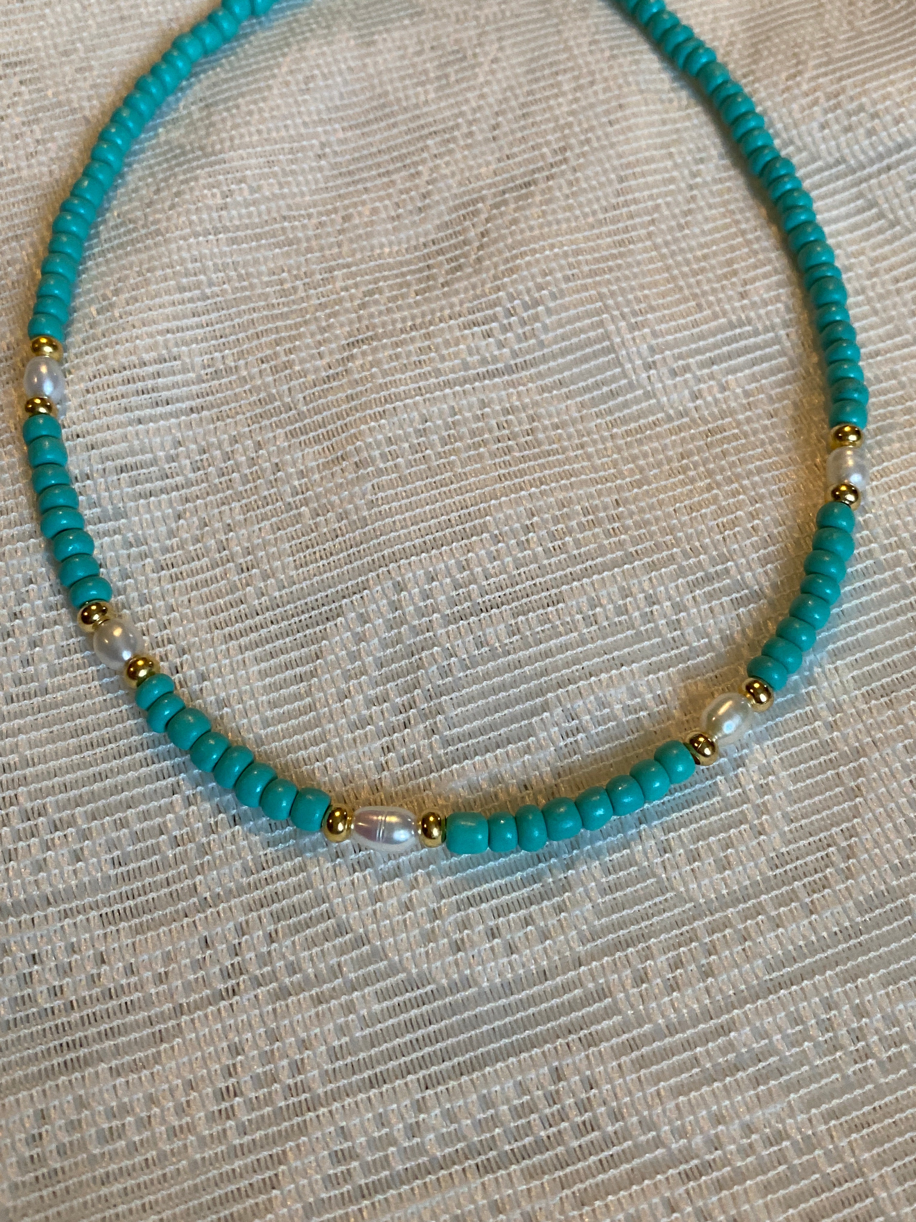 Choker Necklace Blue with Fresh Water Pearls