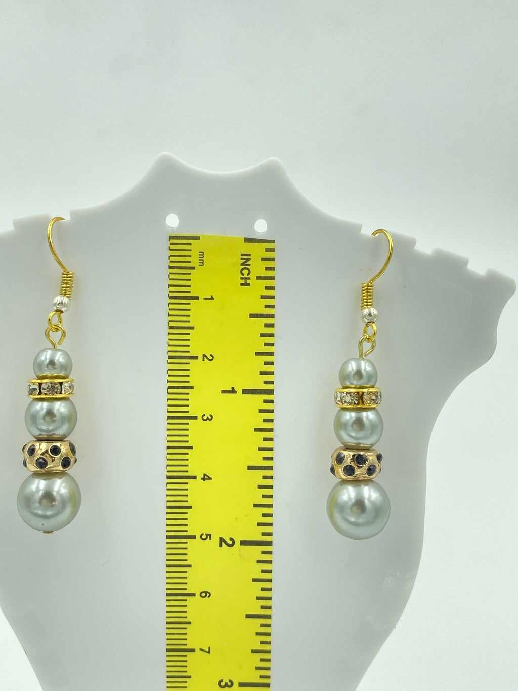 Hook Earrings Elegant Pearls and Rhinestones