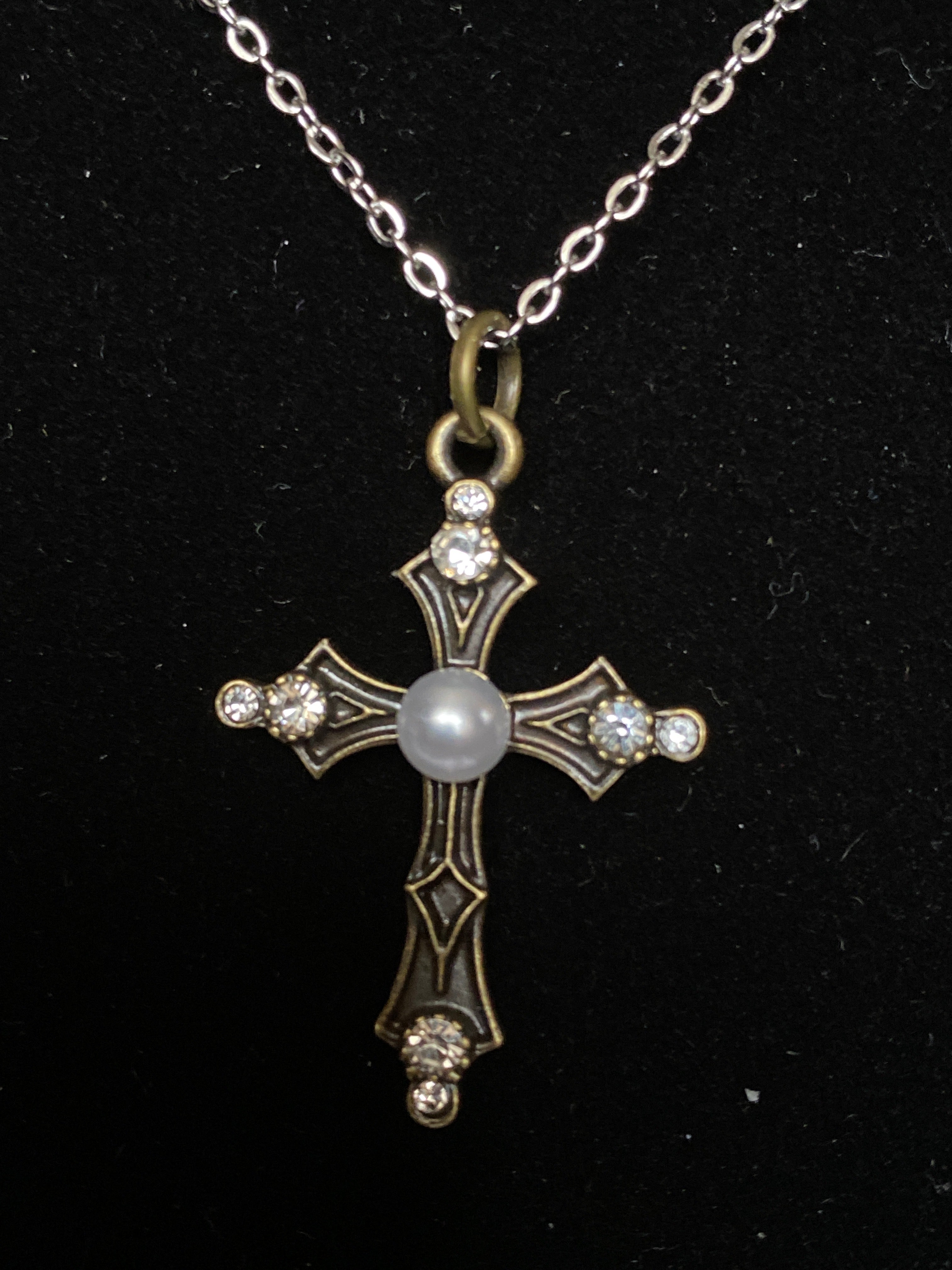 Rhinestone Cross Chain Necklace