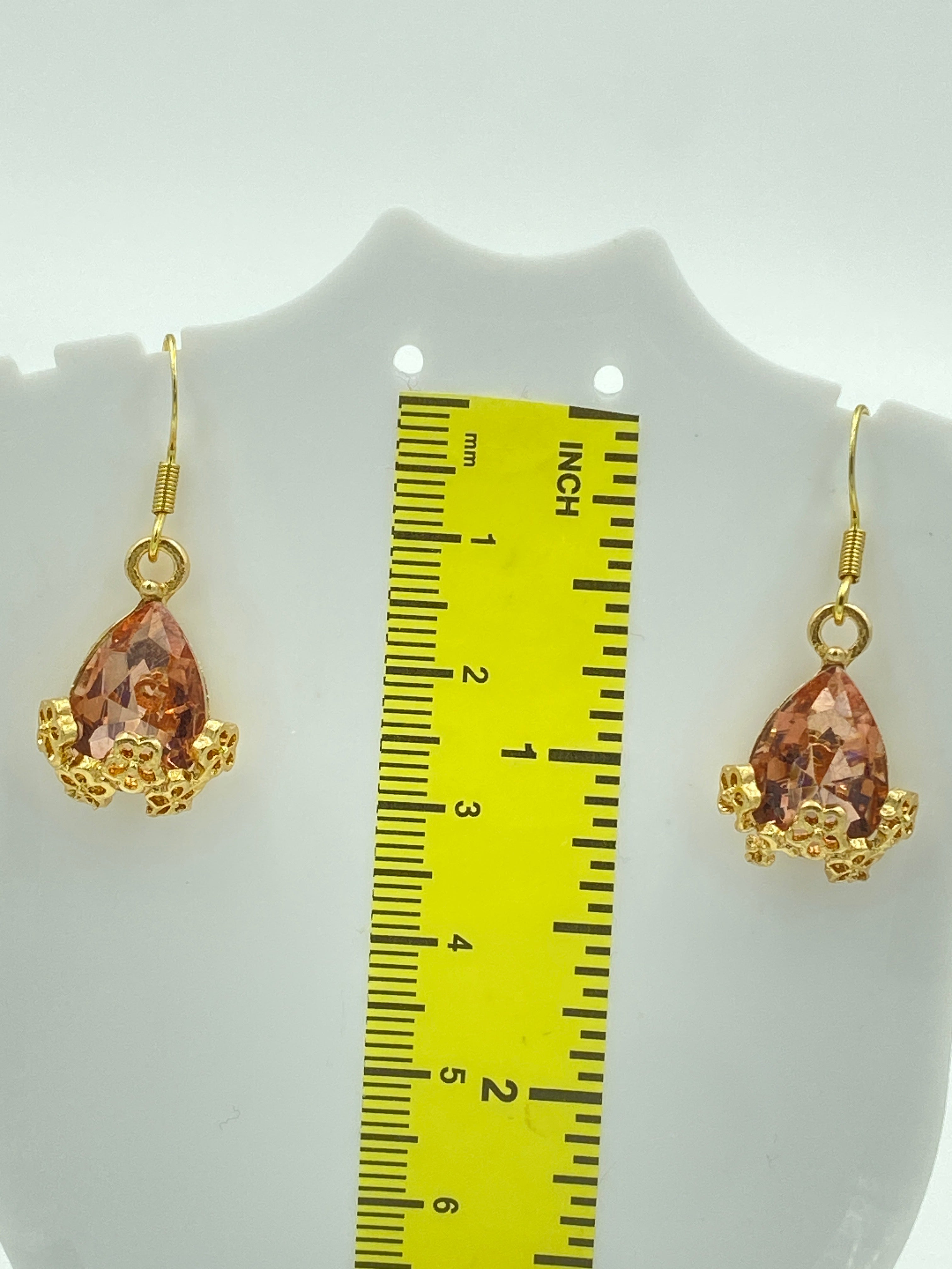Hook Earrings with gold Rhinestones